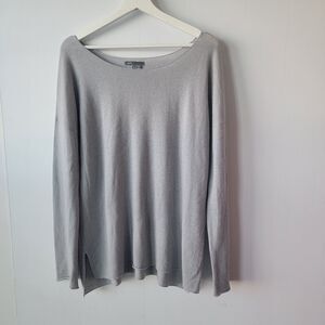 Vince sweater womens size M long sleeve Wool Cashmere Boatneck